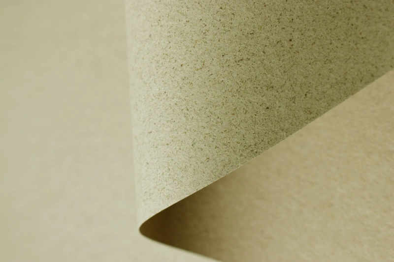 Экологичная дизайнерская бумага сделанная из травы